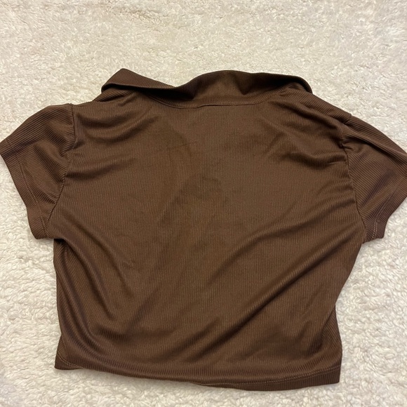 NWT Rue 21 Cropped Button Top - Picture 6 of 6